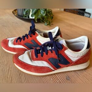 Retro New Balance , dark orange and navy, 6